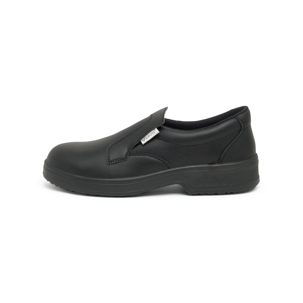 Aneto Black Shoes 