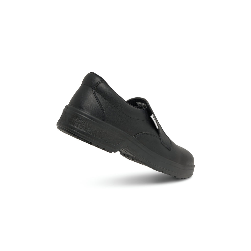 Aneto Black Shoes 
