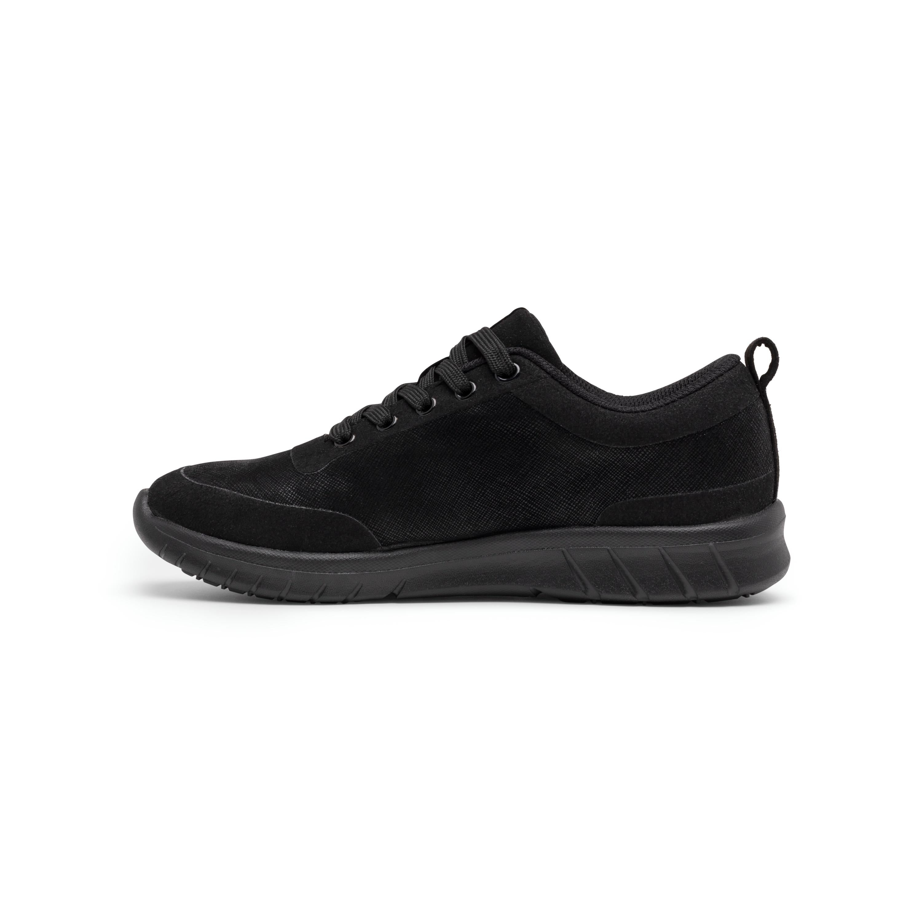 Alma Velvety Black Shoes 