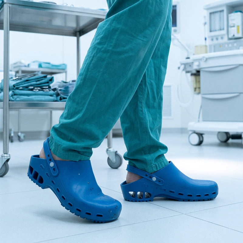 Ivar+ Blue Clogs 