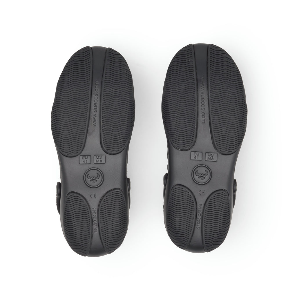 Magnus Black Clogs 