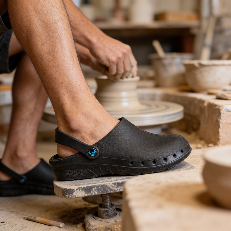 Oden+ Black Clogs 