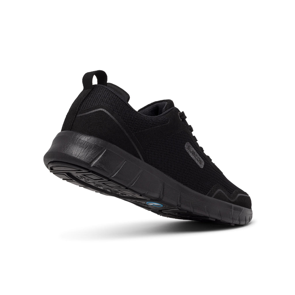 Stabil Black Shoes 