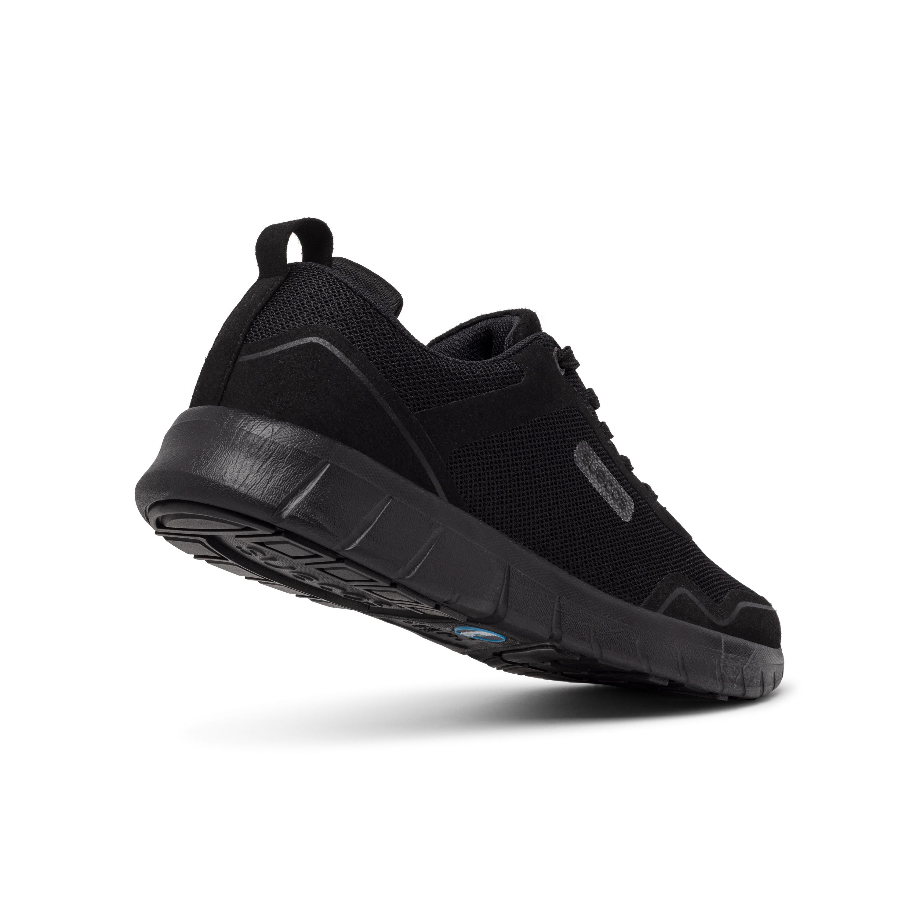 Stabil Black Shoes 